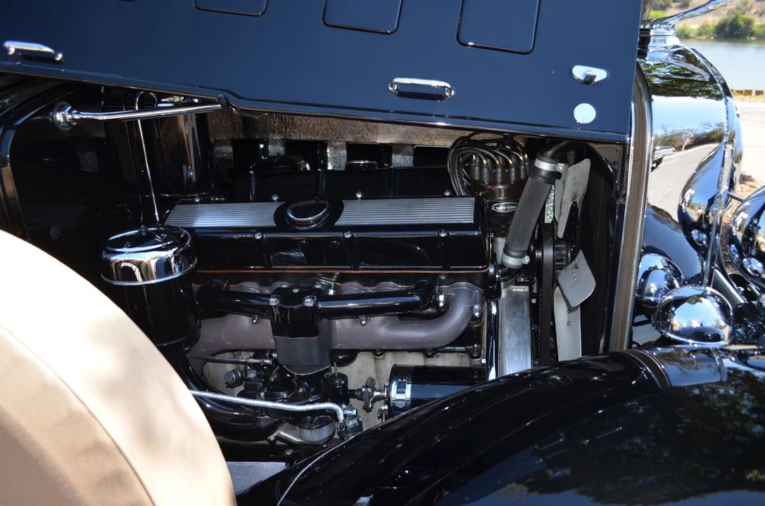 1931 Cadillac V-12 - Image 30 of 31