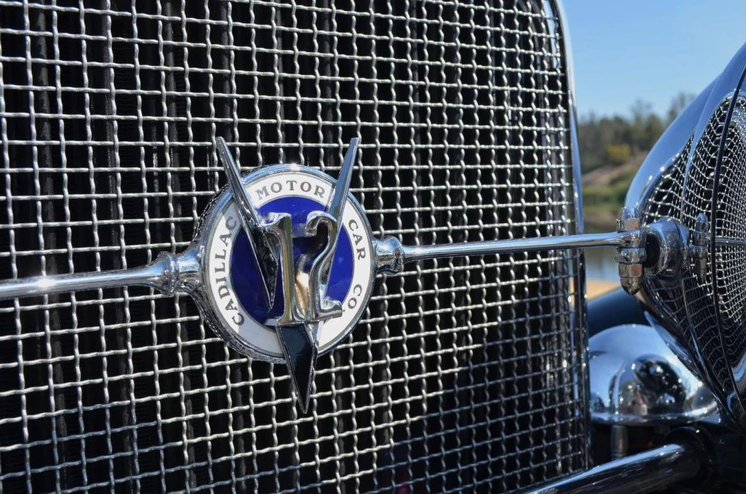 1931 Cadillac V-12 - Image 23 of 31