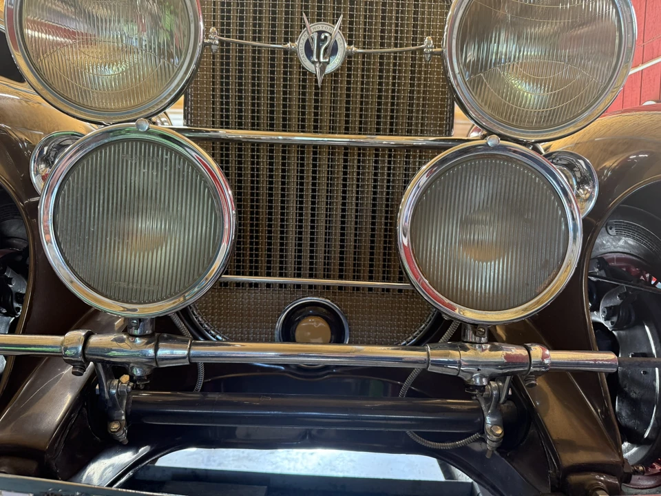 1931 Cadillac V-12 - Image 23 of 31