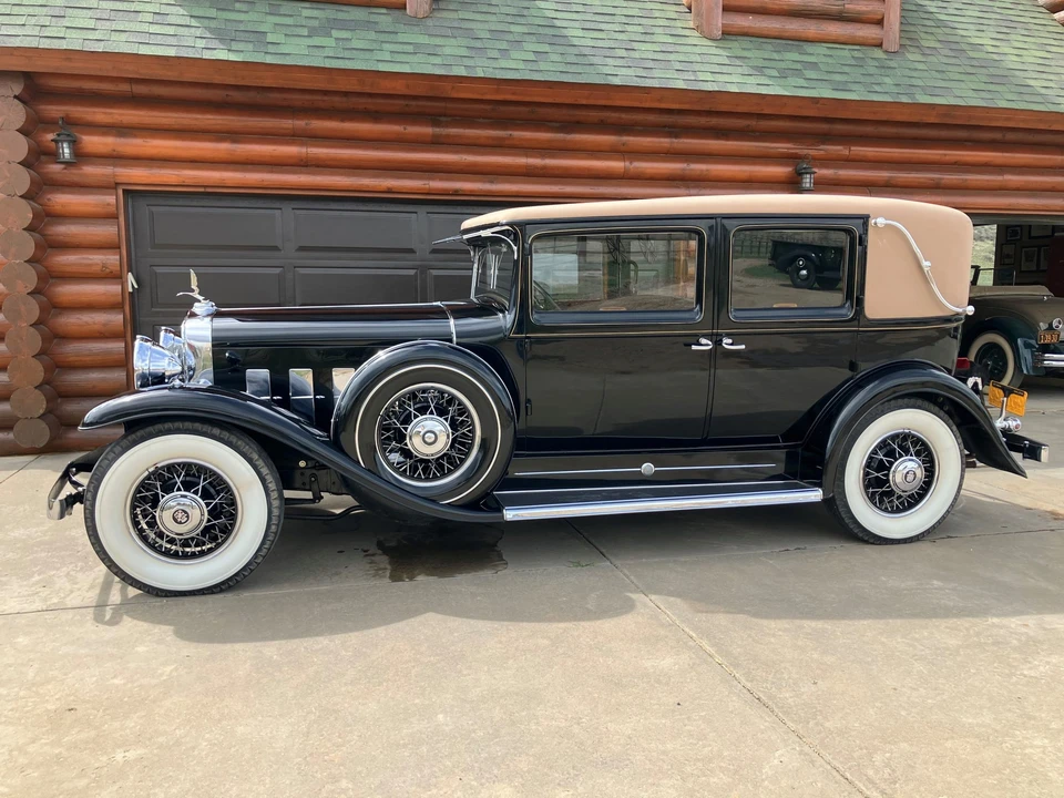 1931 Cadillac V-12 - Image 8 of 31