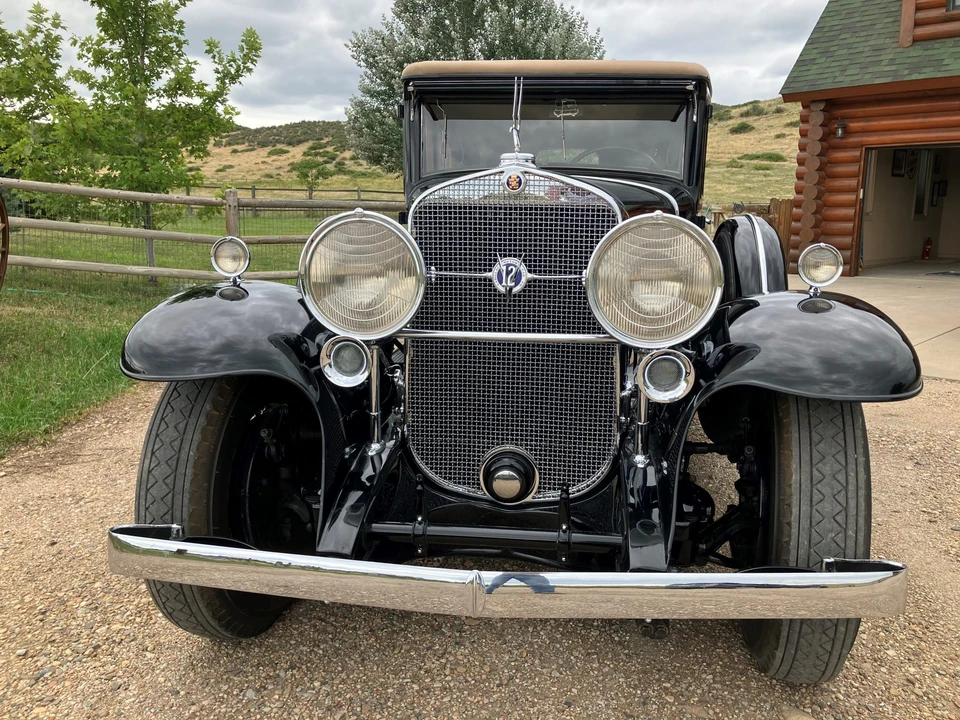 1931 Cadillac V-12 - Image 3 of 31