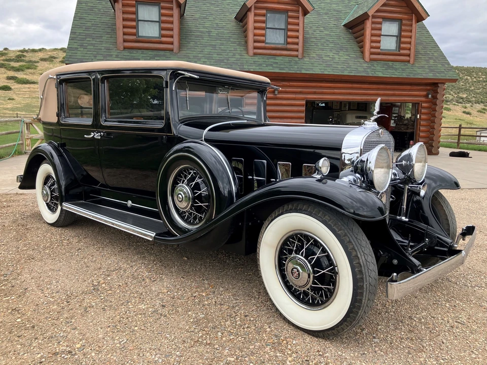 1931 Cadillac V-12 - Image 2 of 31
