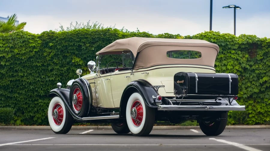 1931 Cadillac V-12 - Image 3 of 31
