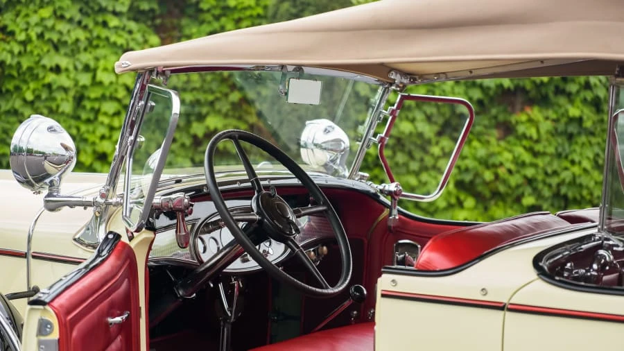 1931 Cadillac V-12 - Image 4 of 31
