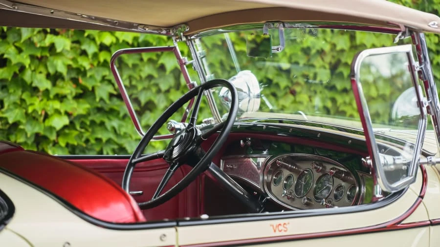 1931 Cadillac V-12 - Image 5 of 31