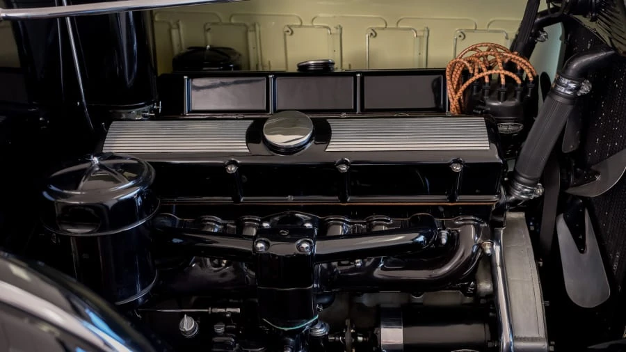 1931 Cadillac V-12 - Image 7 of 31