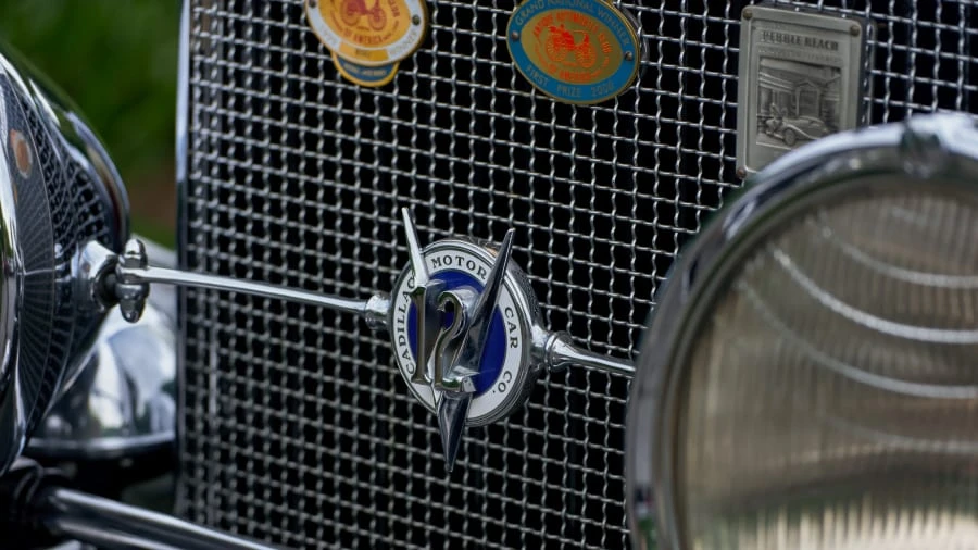 1931 Cadillac V-12 - Image 10 of 31