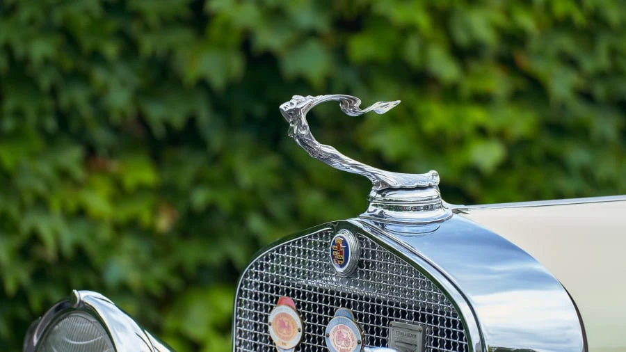 1931 Cadillac V-12 - Image 11 of 31