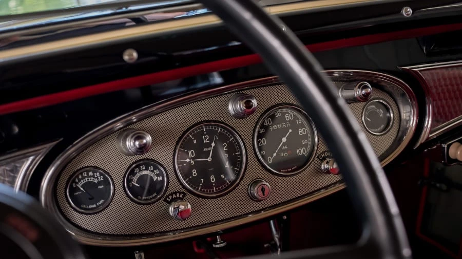 1931 Cadillac V-12 - Image 16 of 31