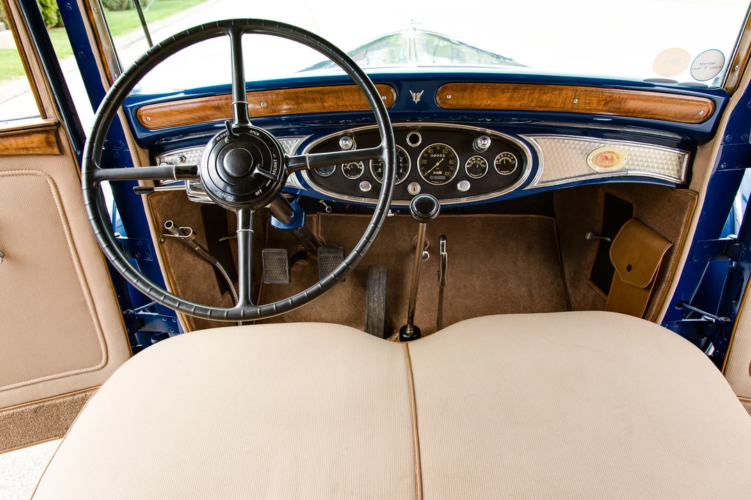 1931 Cadillac V-12 - Image 7 of 8
