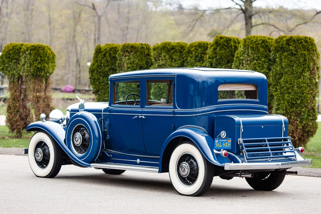 1931 Cadillac V-12 - Image 2 of 8