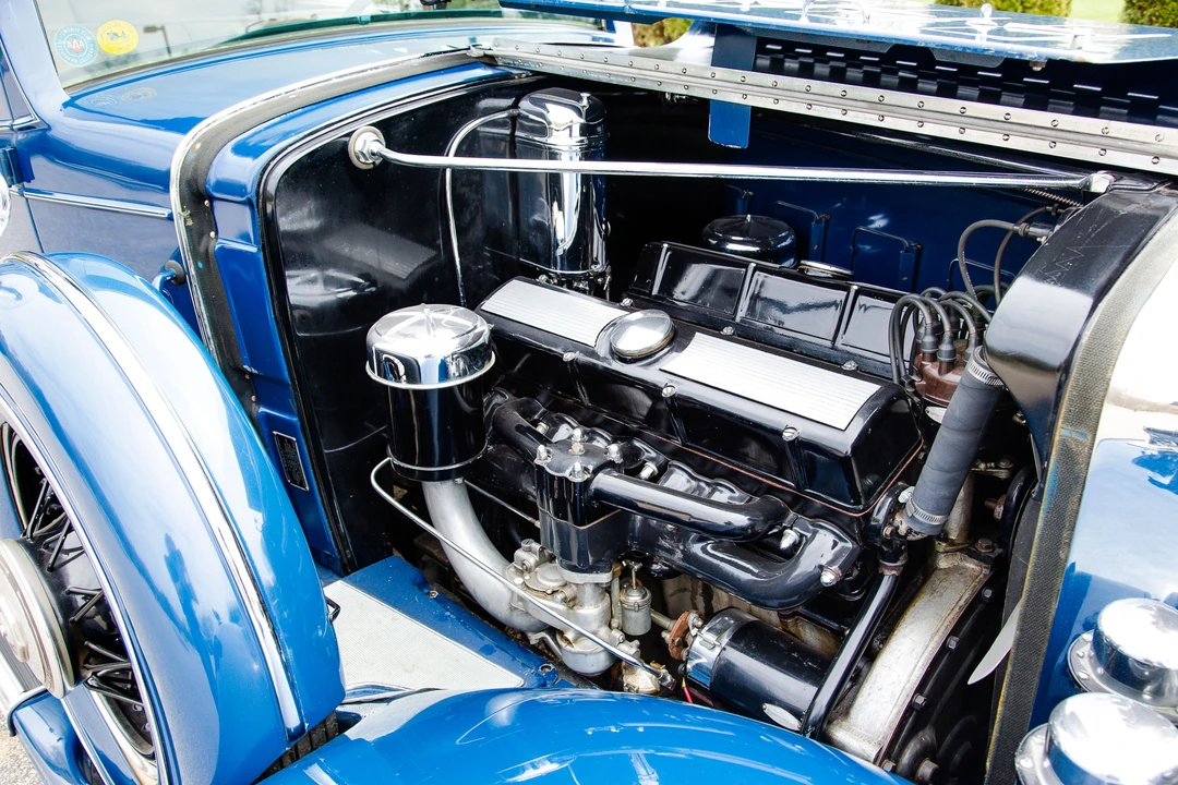 1931 Cadillac V-12 - Image 6 of 8