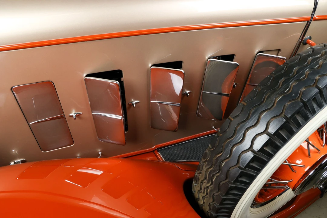 1931 Cadillac V-12 - Image 26 of 31