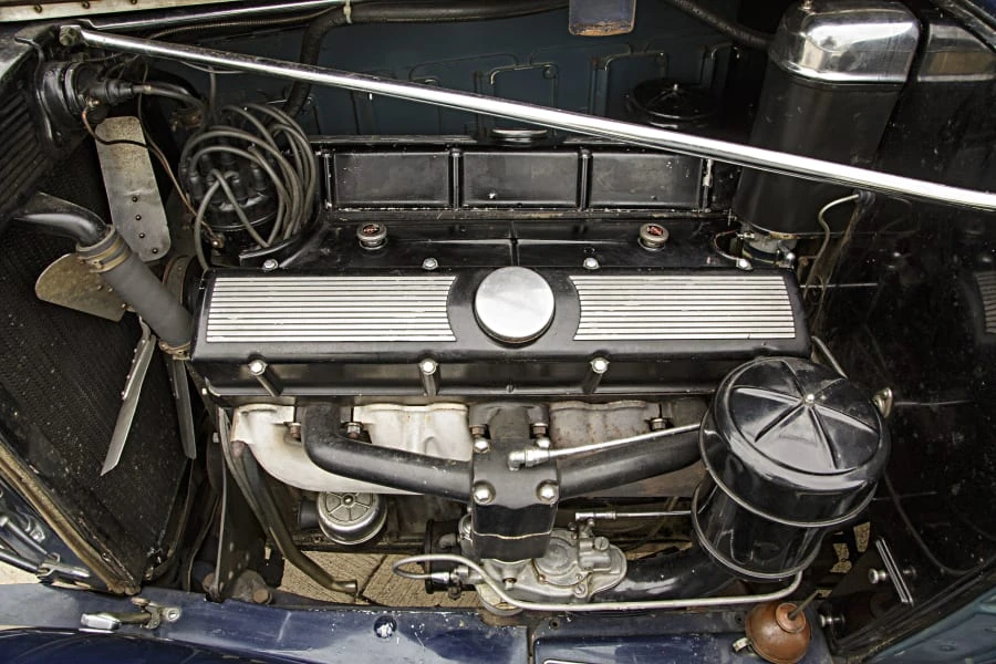 1931 Cadillac V-12 - Image 8 of 12