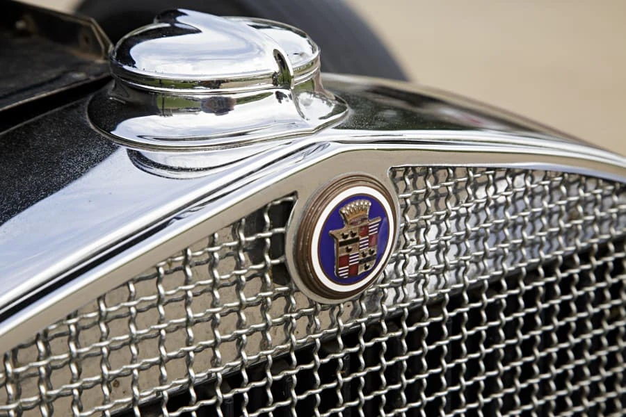 1931 Cadillac V-12 - Image 10 of 12