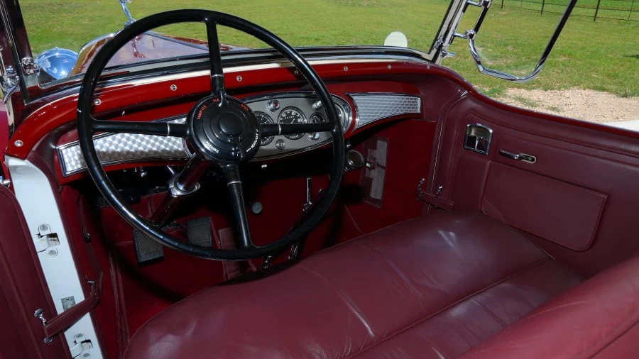 1931 Cadillac V-12 - Image 4 of 12