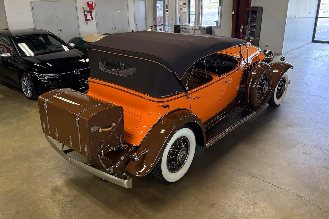 1931 Cadillac V-12 - Image 29 of 31