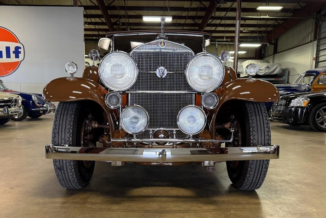 1931 Cadillac V-12 - Image 16 of 31