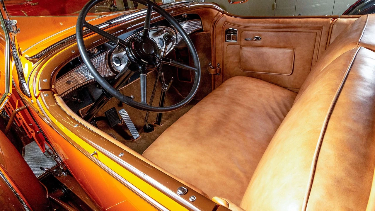 1931 Cadillac V-12 - Image 6 of 31