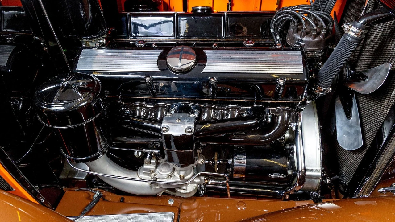 1931 Cadillac V-12 - Image 7 of 31