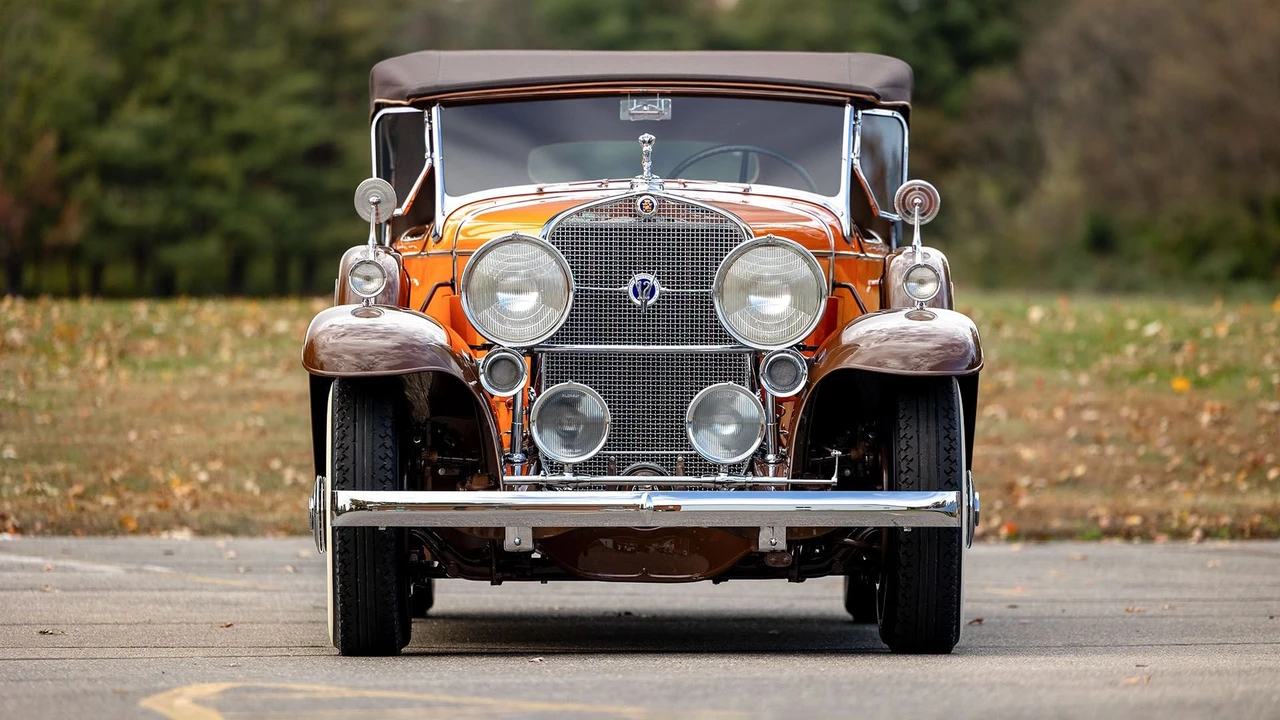 1931 Cadillac V-12 - Image 3 of 31