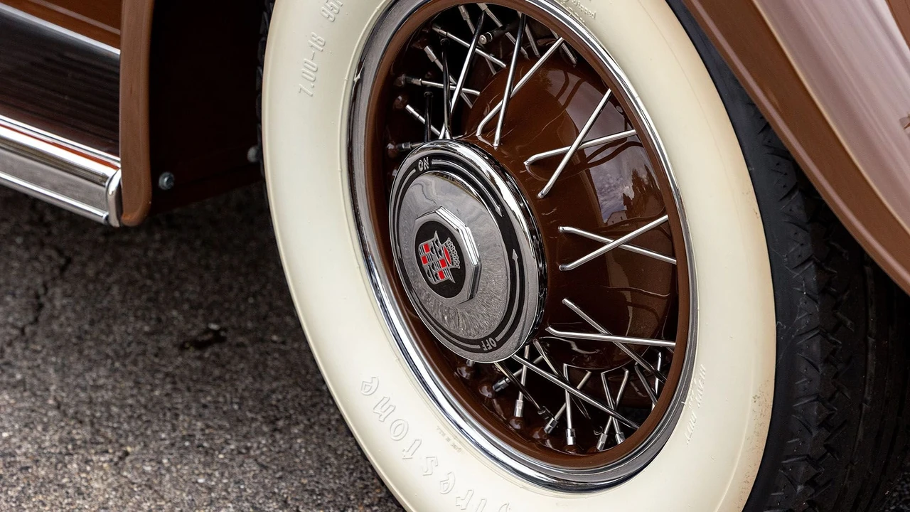 1931 Cadillac V-12 - Image 22 of 31