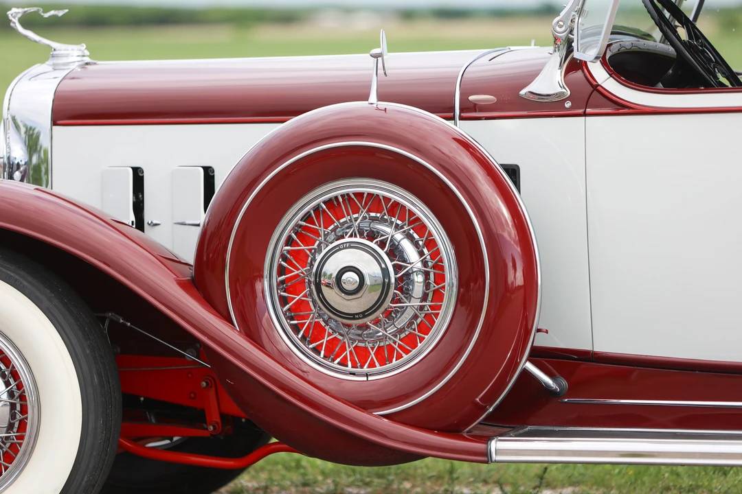 1931 Cadillac V-12 - Image 12 of 31