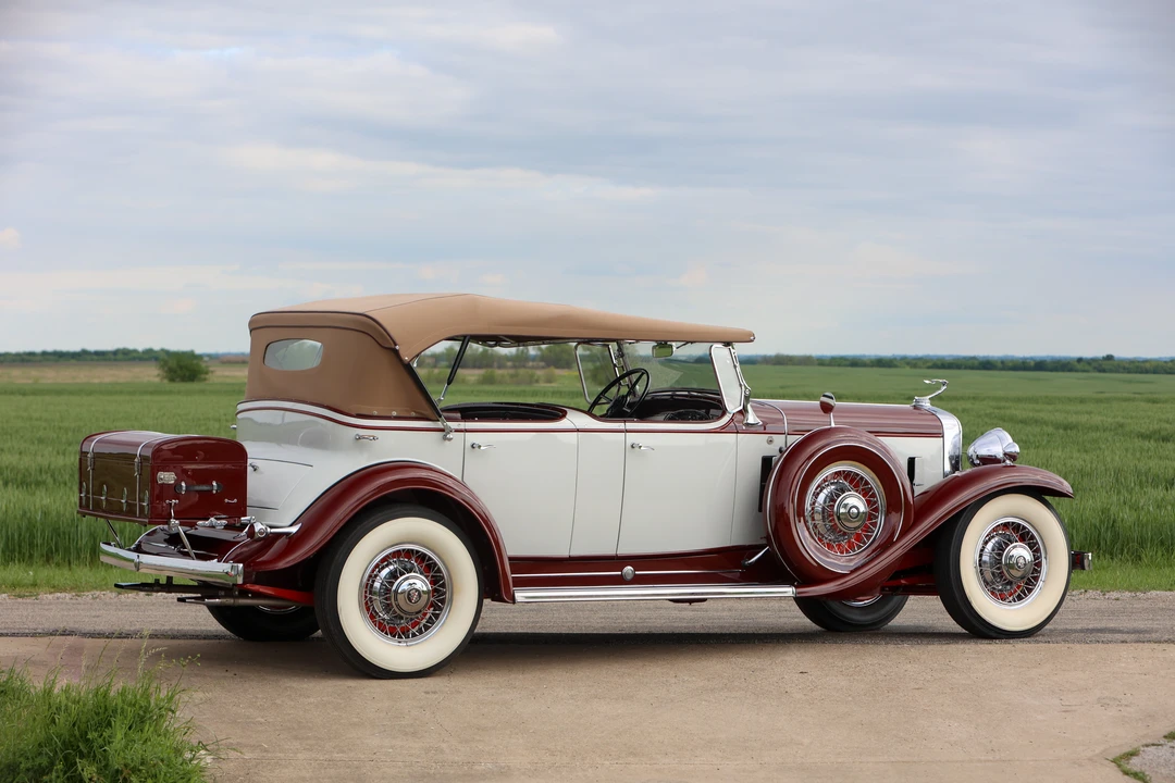 1931 Cadillac V-12 - Image 3 of 31