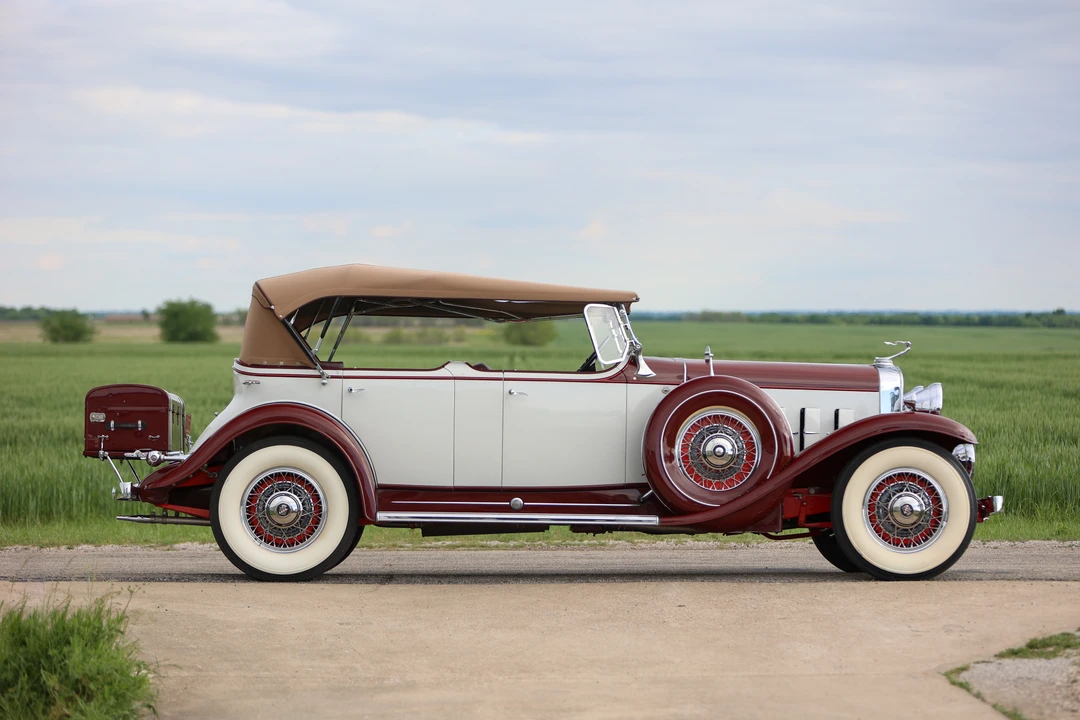 1931 Cadillac V-12 - Image 5 of 31