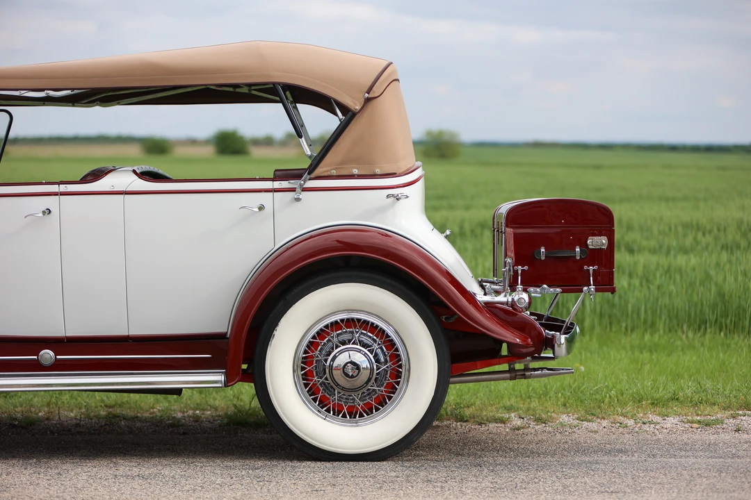1931 Cadillac V-12 - Image 10 of 31