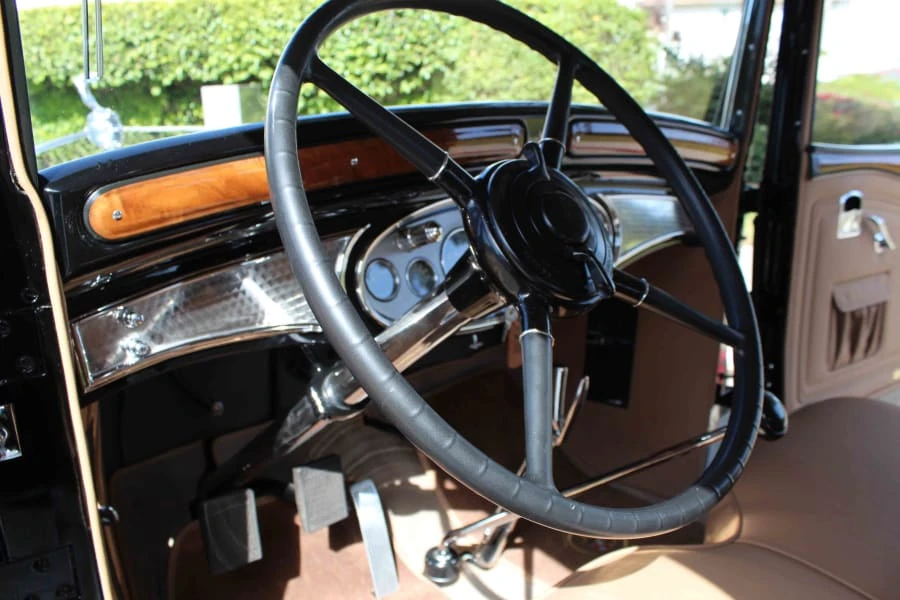 1931 Cadillac V-12 - Image 4 of 12