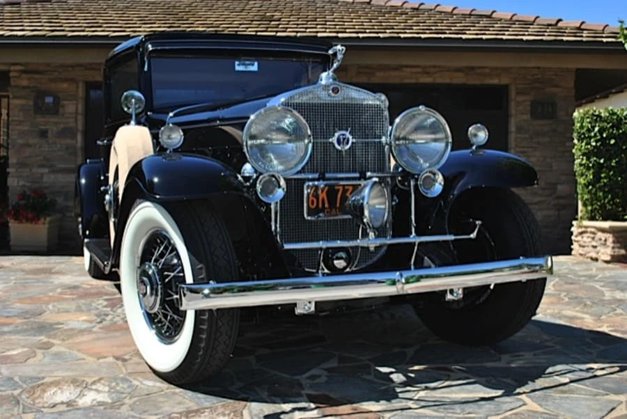 1931 Cadillac V-12 - Image 11 of 12