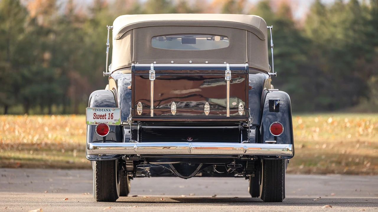 1931 Cadillac V-12 - Image 19 of 31