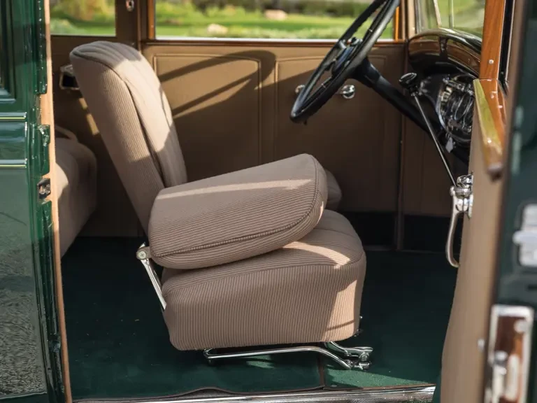 1931 Cadillac V-12 - Image 14 of 25
