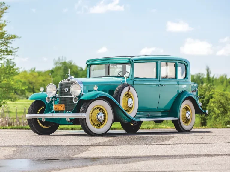1931 Cadillac V-12 - Image 2 of 10