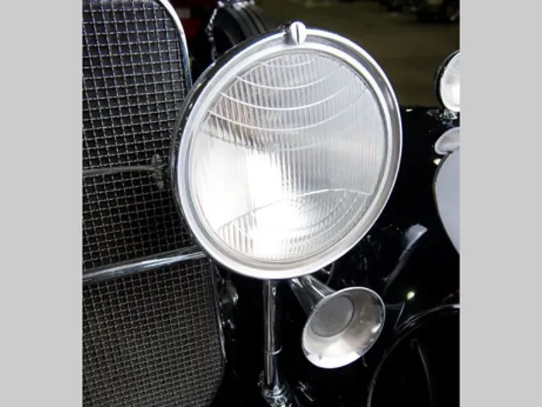 1931 Cadillac V-12 - Image 17 of 27