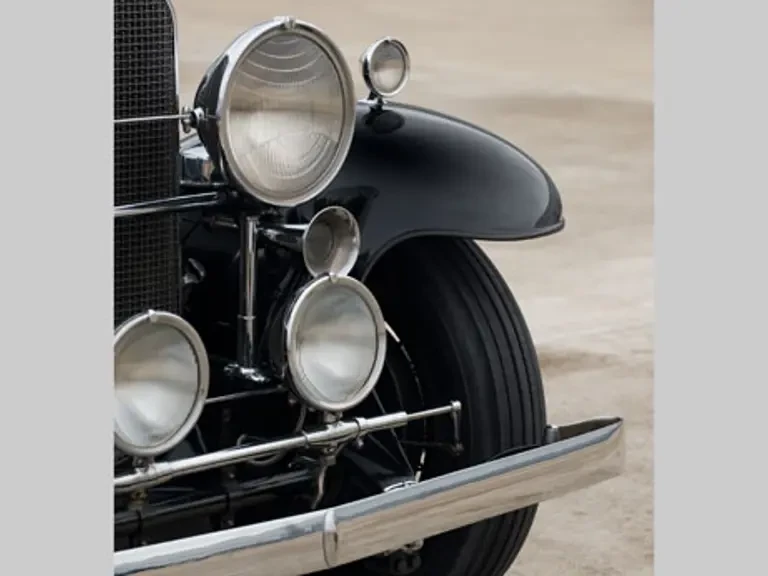 1931 Cadillac V-12 - Image 26 of 27