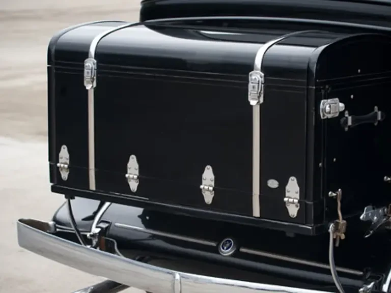 1931 Cadillac V-12 - Image 27 of 27