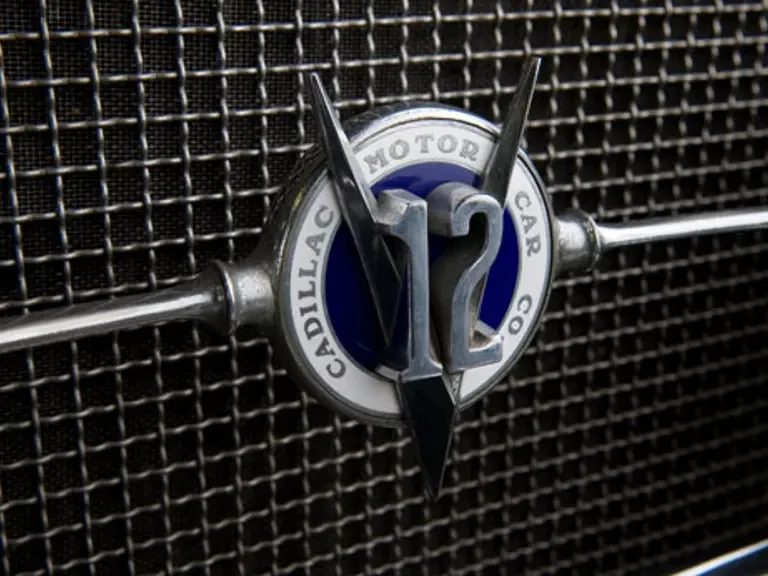 1931 Cadillac V-12 - Image 8 of 27