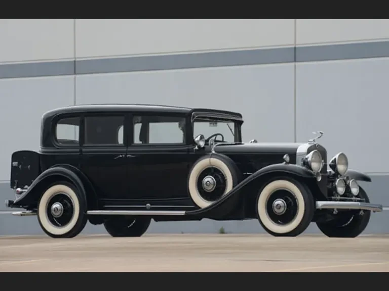 1931 Cadillac V-12 - Image 2 of 27
