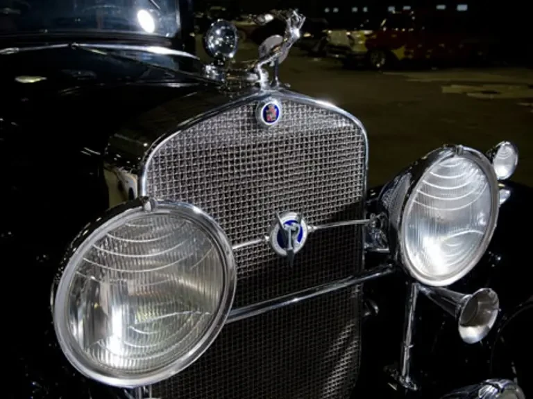 1931 Cadillac V-12 - Image 10 of 27