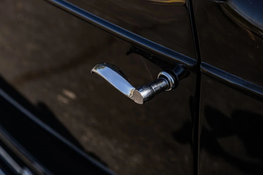 1931 Cadillac V-12 - Image 7 of 31