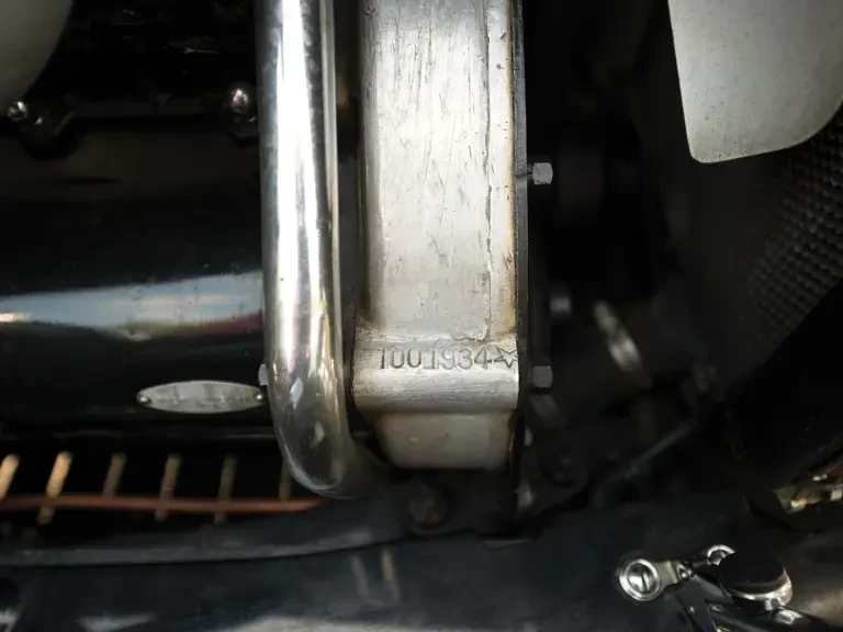 1931 Cadillac V-12 - Image 15 of 16