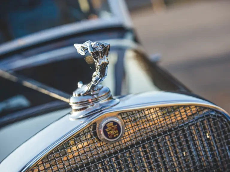1931 Cadillac V-12 - Image 17 of 31