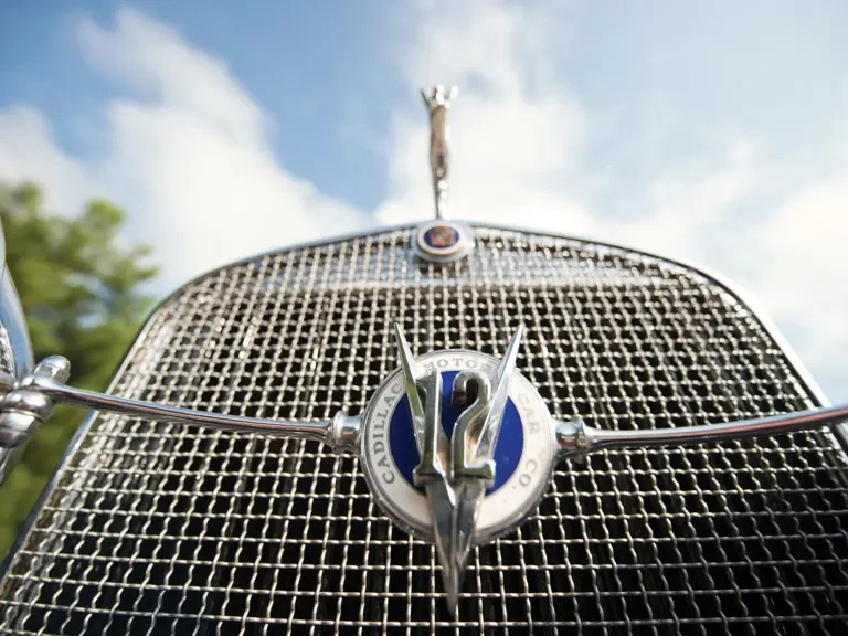 1931 Cadillac V-12 - Image 7 of 16