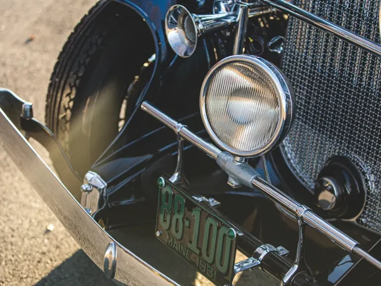 1931 Cadillac V-12 - Image 15 of 31