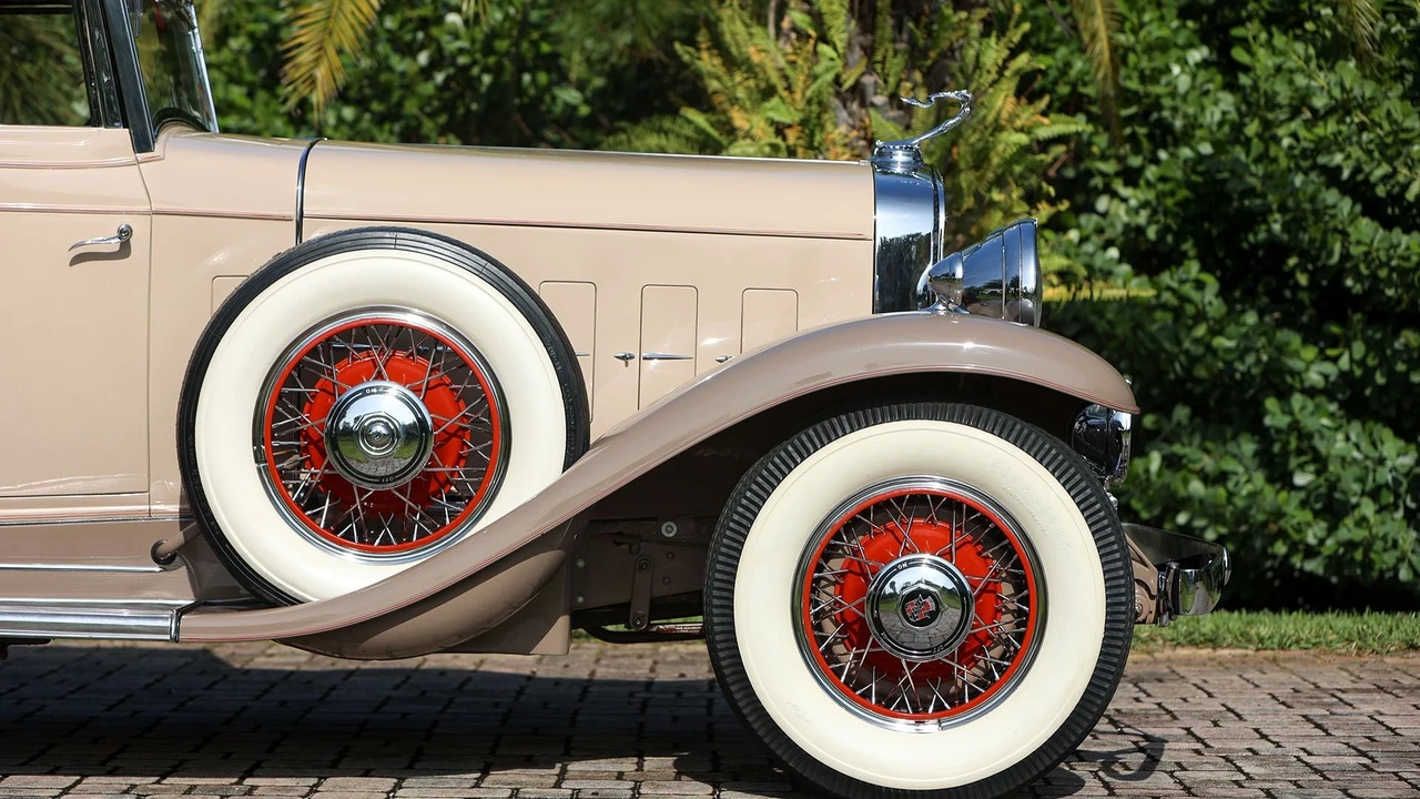 1931 Cadillac V-12 - Image 4 of 31