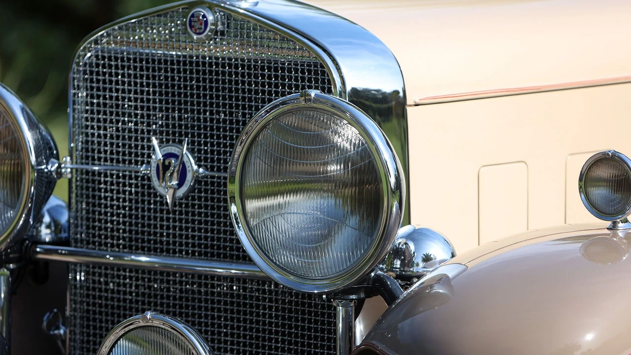 1931 Cadillac V-12 - Image 19 of 31