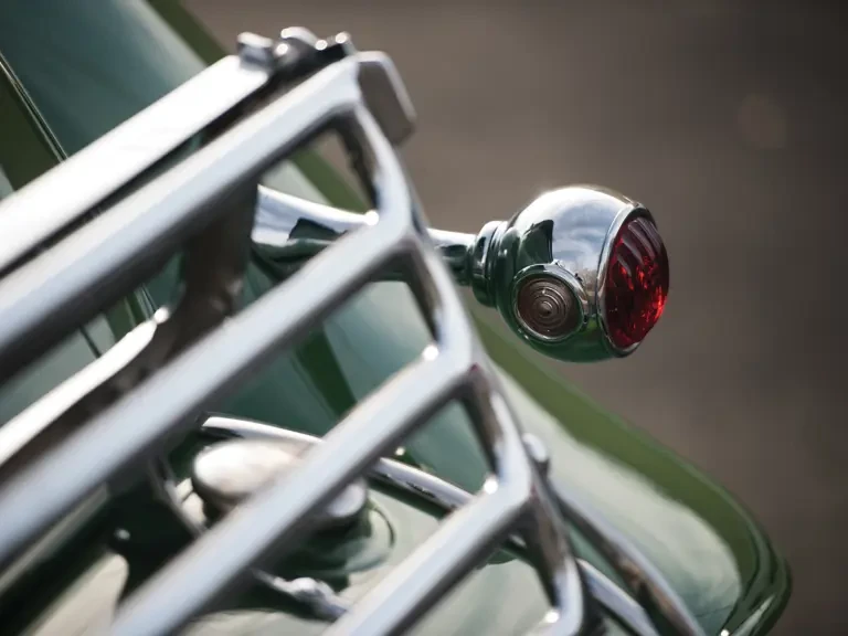 1931 Cadillac V-12 - Image 14 of 31
