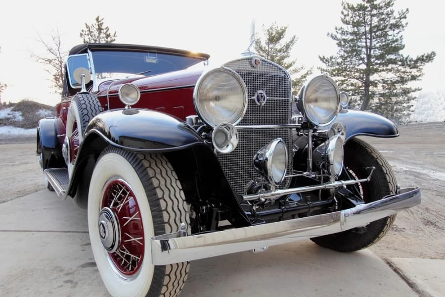 1931 Cadillac V-12 - Image 12 of 12